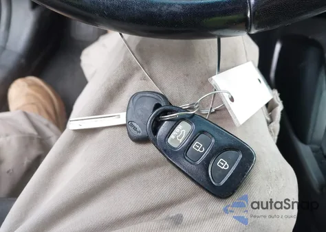 2017 Hyundai Veloster z USA, uszkodzony, nr VIN KMHTC6AD4HU306854